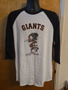 NWT San Francisco Giants Tiny Turnip White/Black 2024 Year of the Dragon Large